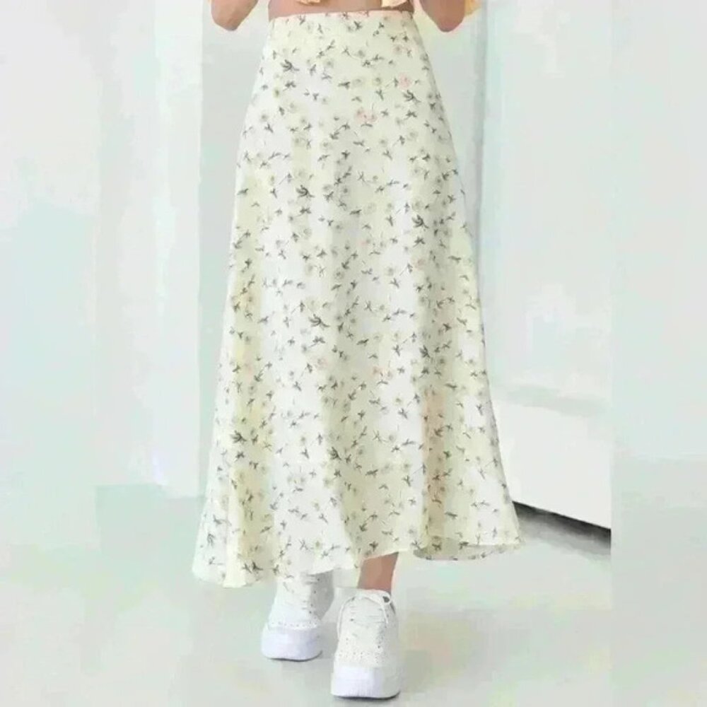 Midi skirt, yellow and beige floral print